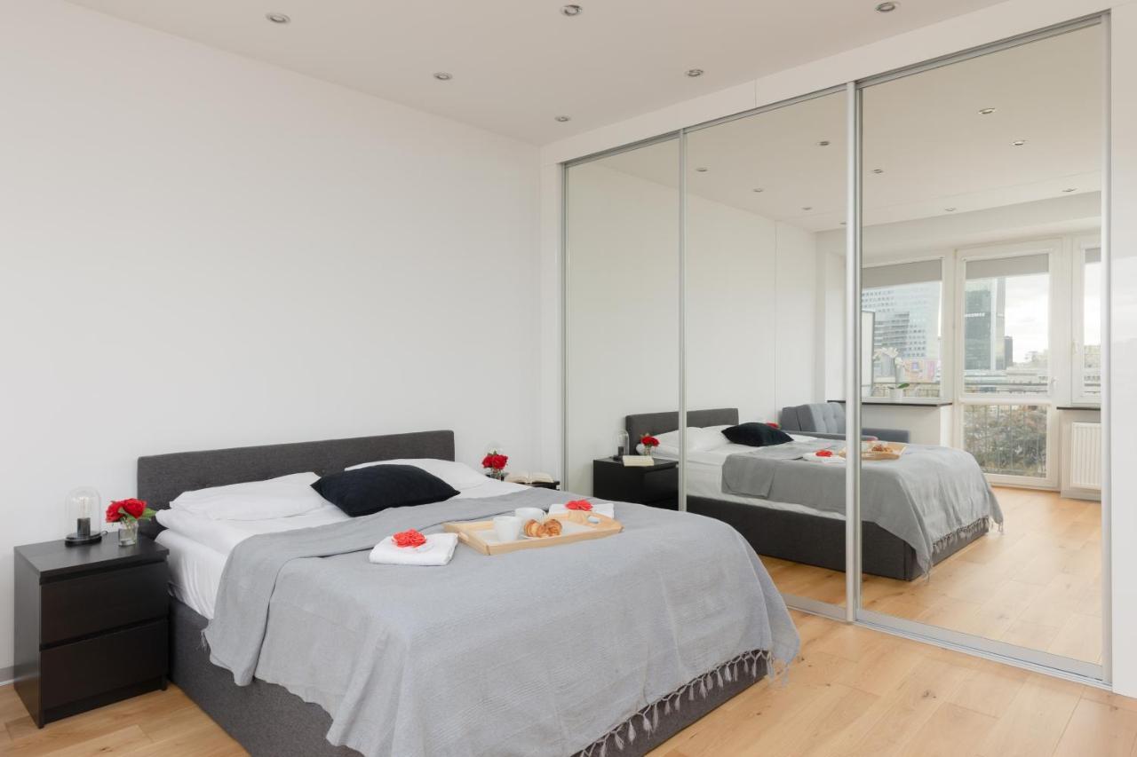 Apartments The View By Noclegi Renters Varsovia Exterior foto