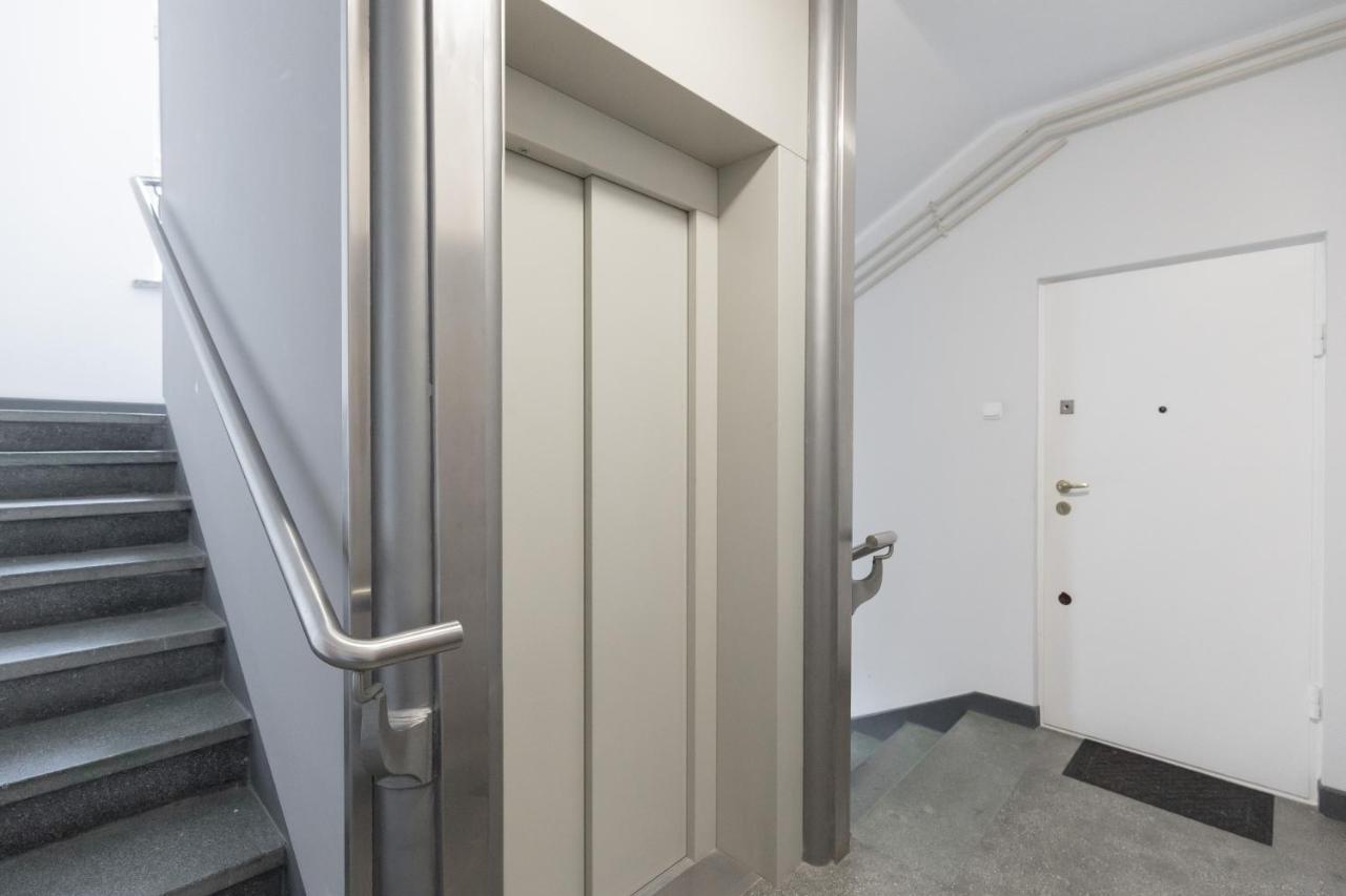 Apartments The View By Noclegi Renters Varsovia Exterior foto